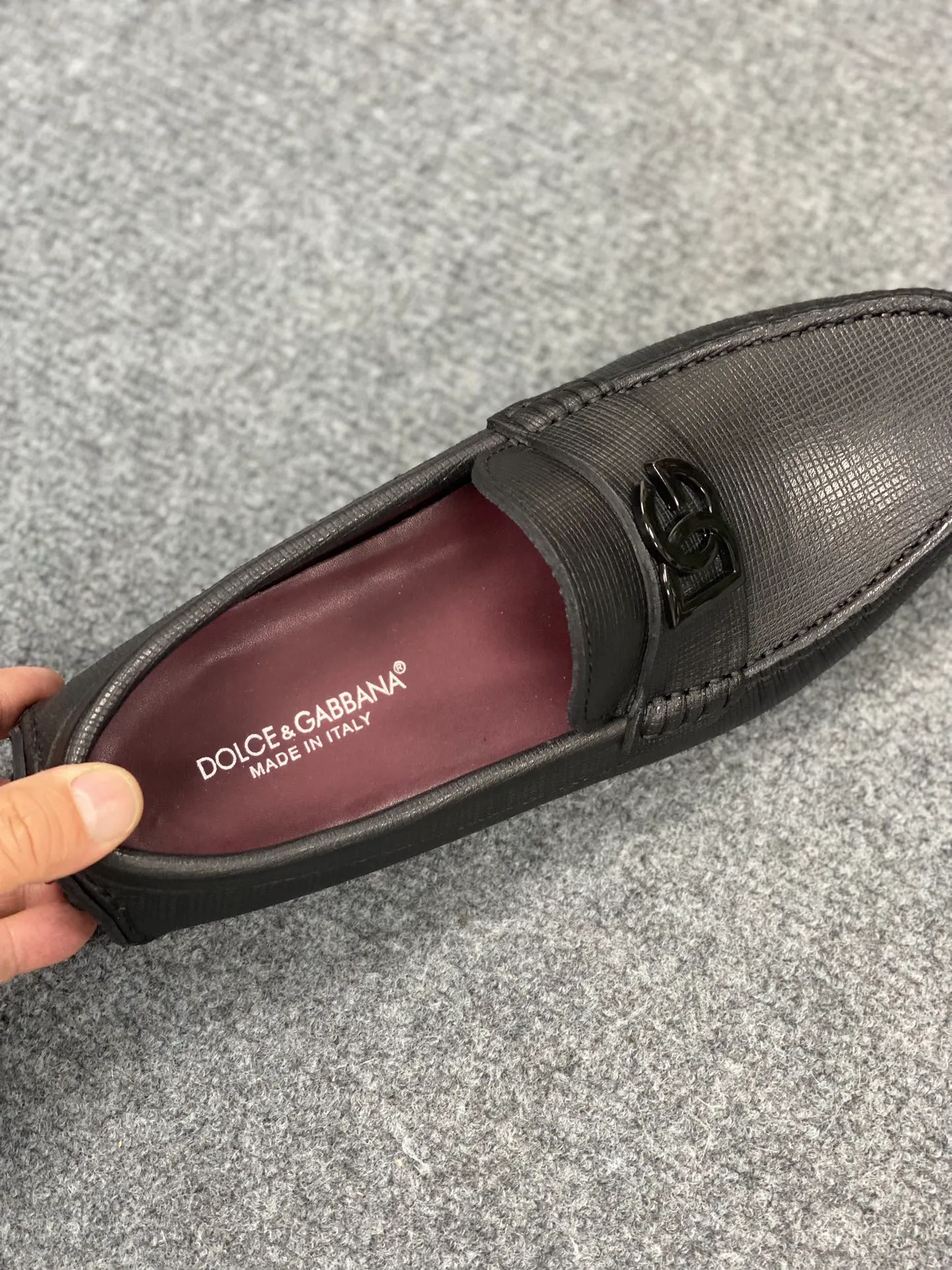 Men's Men's Shoes Men's Men's Shoes 💰700 new style "DG Duban Spring New Casual Driving Shoes" latest hot style, top brand luxury ~ purchasing agency, top quality ~.  The upper is made of imported original cowhide with fine workmanship. The original stylish and stylish soft rubber wear-resistant and non-slip outsole is light and comfortable on the feet. The real thing looks better in real life, 38-45